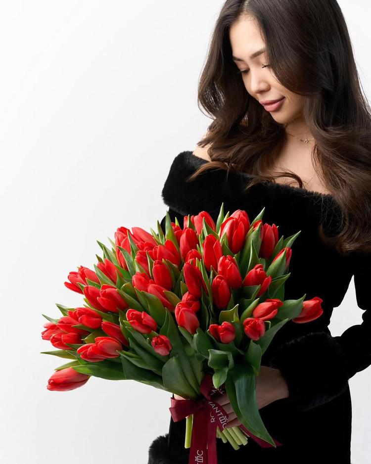 45 тюльпанов