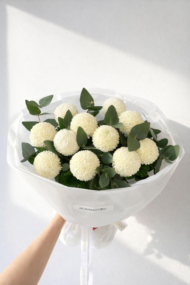 Букет из хризантем Момоко